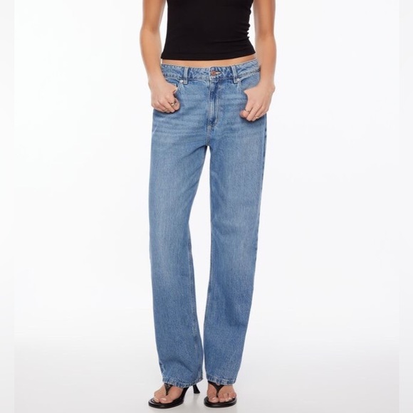 Dynamite Mika Relaxed Straight Mid Rise Jeans - Picture 1 of 4